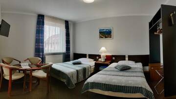 Фото номера Четырехместный номер Отель Hotel Pawłowski г. Згожелец 5