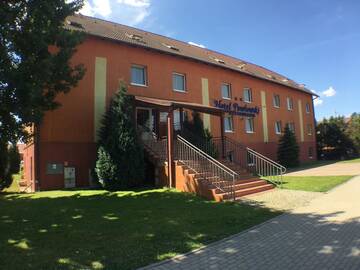 Фото Отель Hotel Pawłowski г. Згожелец 1