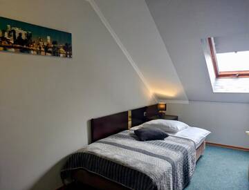 Фото номера Трехместный номер эконом-класса Отель Hotel Pawłowski г. Згожелец 8